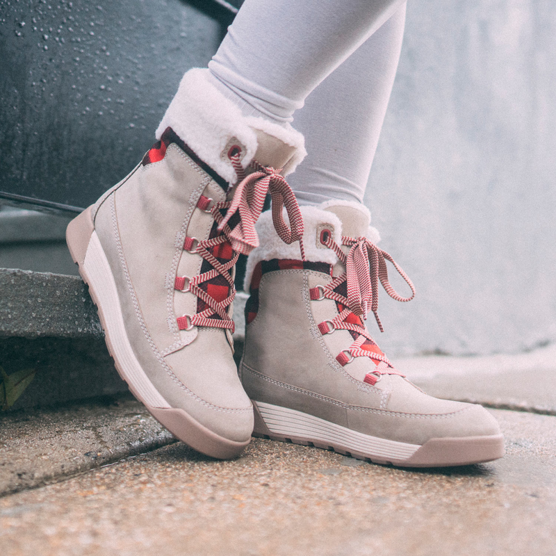 Women's Kodiak Rosseau Waterproof Winter Boot image number 9
