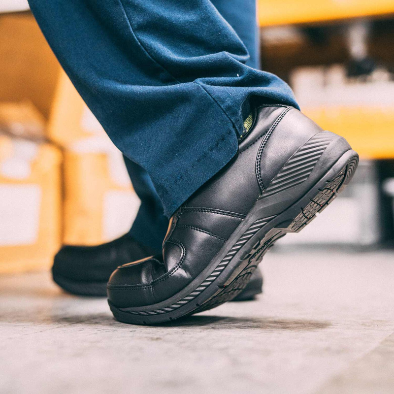 Men's Kodiak Flex Calhan Slip-On Aluminum Toe Casual Safety Work Shoe image number 8