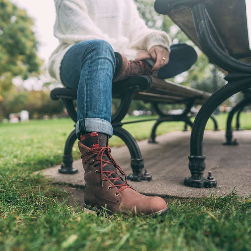 Women's Kodiak Cloverdale Plaid Waterproof Boot image number 9