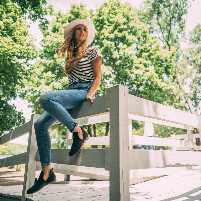 Women’s Kodiak Low-Rider V Cut Boot image number 8