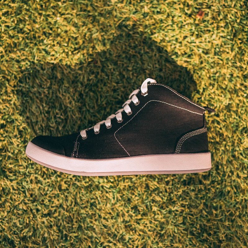 Women’s Kodiak Georgian Mid-Cut Sneaker image number 8